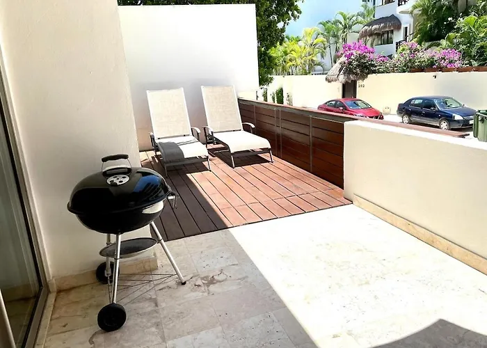 Modern Pool, Balcony & Views Playa del Carmen